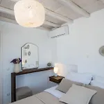 Myconian Theros Luxury Suites Ξενοδοχείο με διαμερίσματα