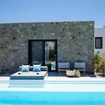 Myconian Theros Luxury Suites Ξενοδοχείο με διαμερίσματα Άνω Μερά