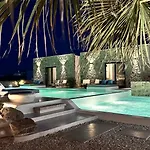 Myconian Theros Luxury Suites Ξενοδοχείο με διαμερίσματα