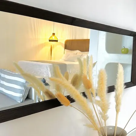 Myconian Theros Luxury Apart Otel