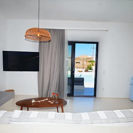 Myconian Theros Luxury Ξενοδοχείο με διαμερίσματα 4*