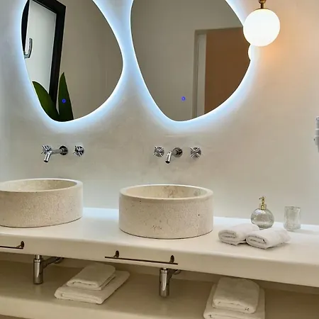 Myconian Theros Luxury Apart Otel Ano Mera