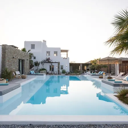 Myconian Theros Luxury Apart Otel Ano Mera