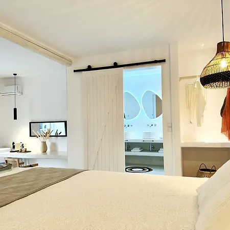 Myconian Theros Luxury Ξενοδοχείο με διαμερίσματα Άνω Μερά