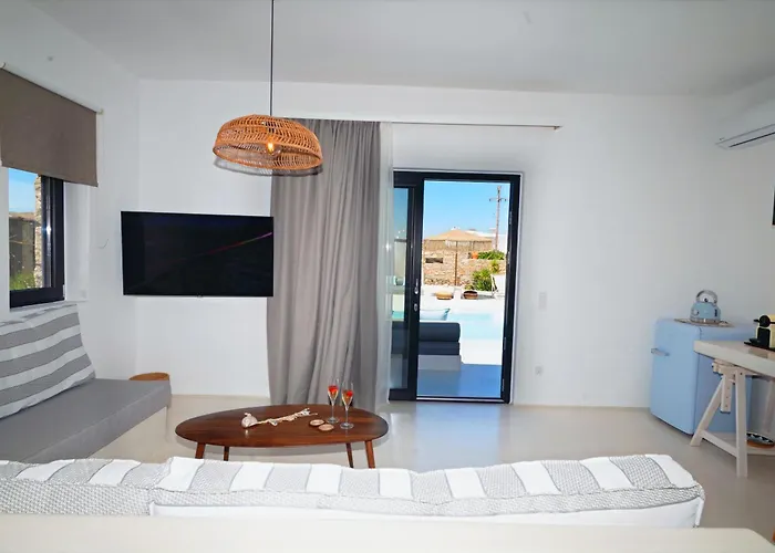 Myconian Theros Luxury Aparthotel 4*