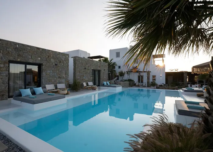 Myconian Theros Luxury Ano Mera