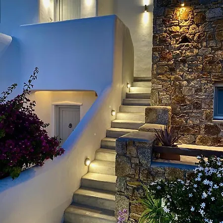 Myconian Theros Luxury Ano Mera