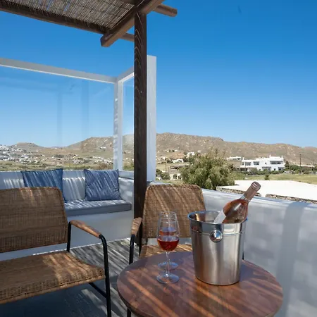 Otel Myconian Theros Luxury Ano Mera