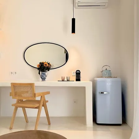 Myconian Theros Luxury * أنو ميرا