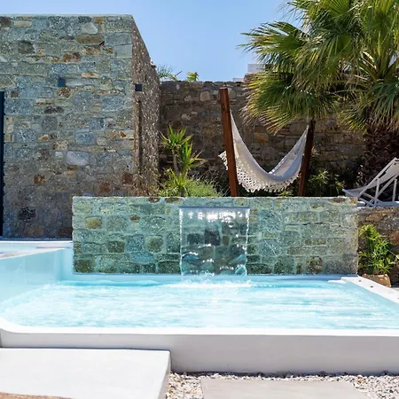 Myconian Theros Luxury Aparthotel