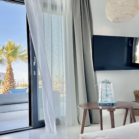 Aparthotel Myconian Theros Luxury