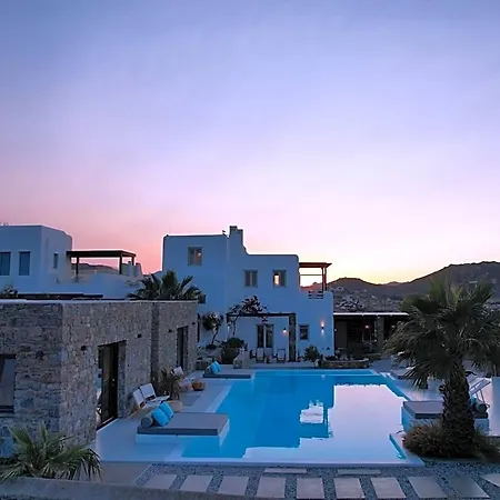 Myconian Theros Luxury Aparthotel Ano Mera