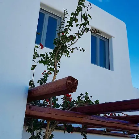 Myconian Theros Luxury Hotel *