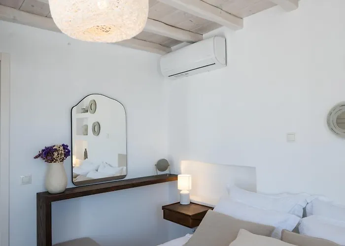 Myconian Theros Luxury Aparthotel