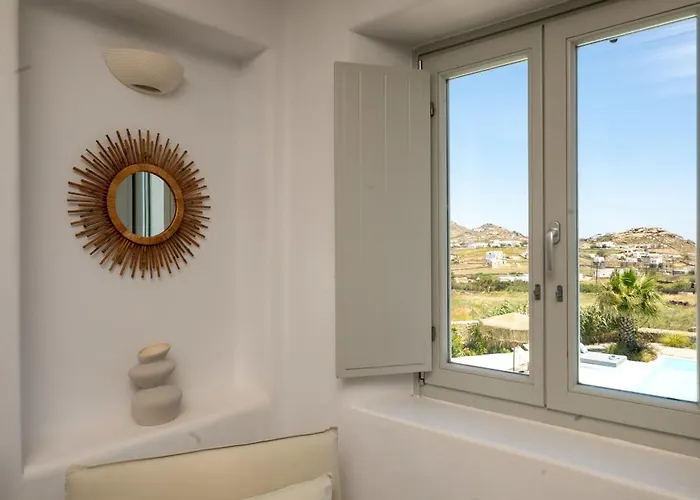 Myconian Theros Luxury Ano Mera